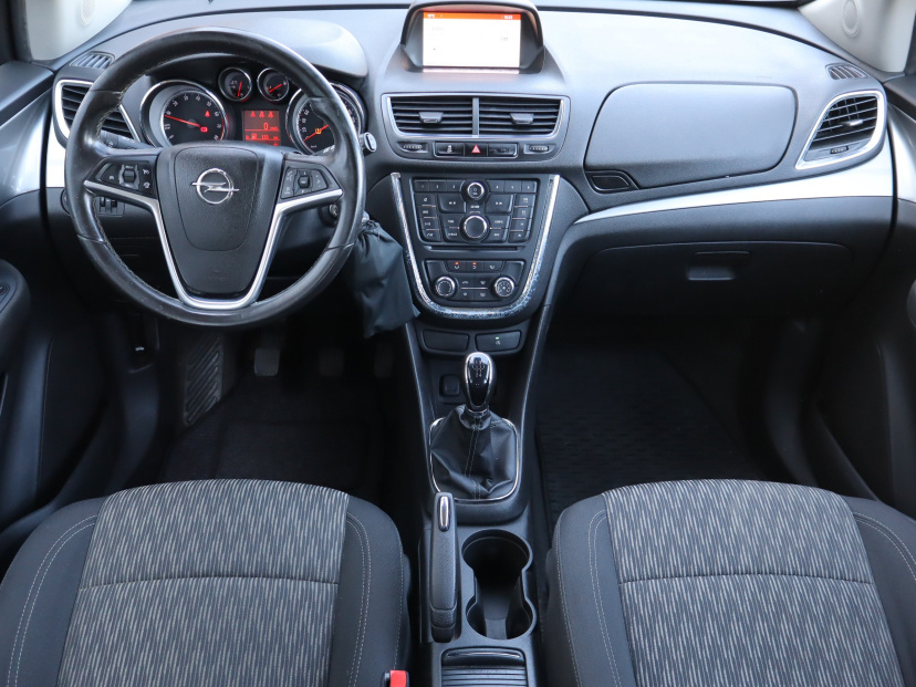 Opel Mokka, 2016