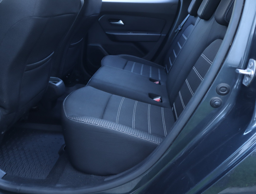 Dacia Duster, 2021