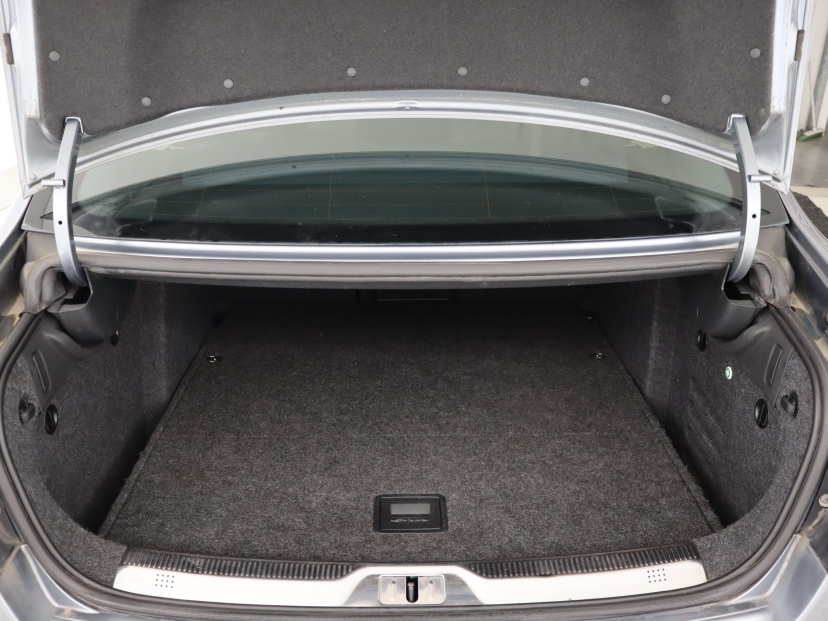 Škoda Superb, 2008
