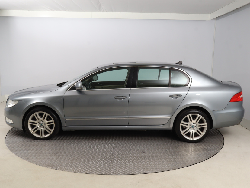 Škoda Superb, 2008