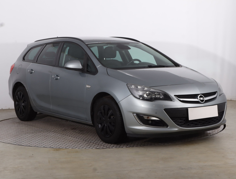 Opel Astra, 2013