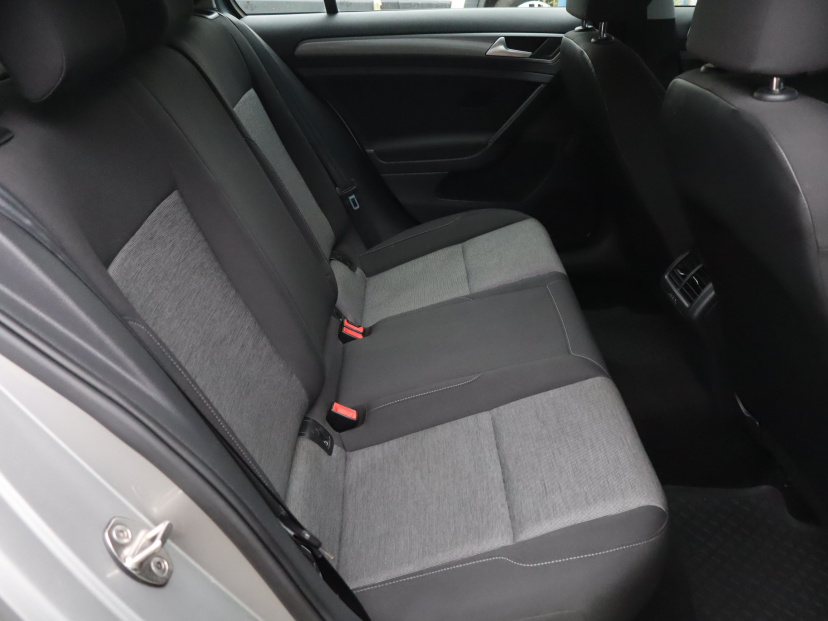 Volkswagen Golf, 2014