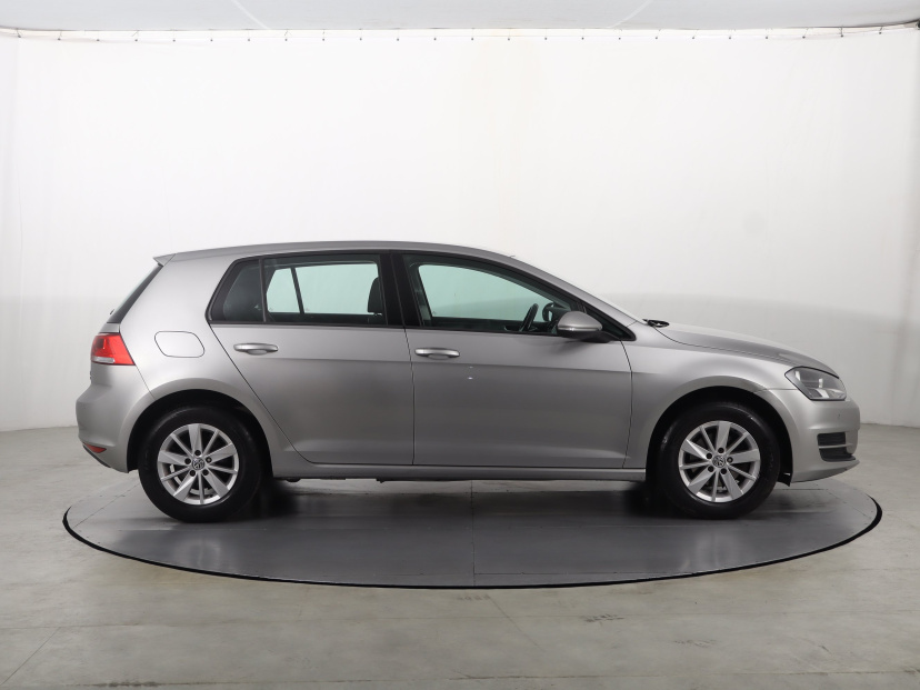 Volkswagen Golf, 2014