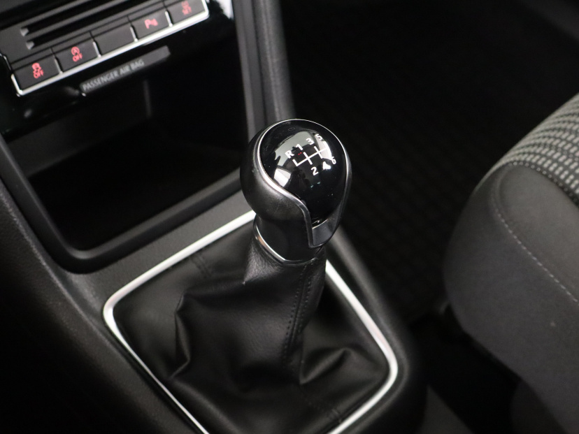 Seat Alhambra, 2017