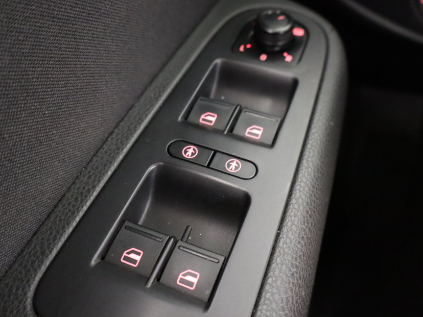 Seat Alhambra, 2017