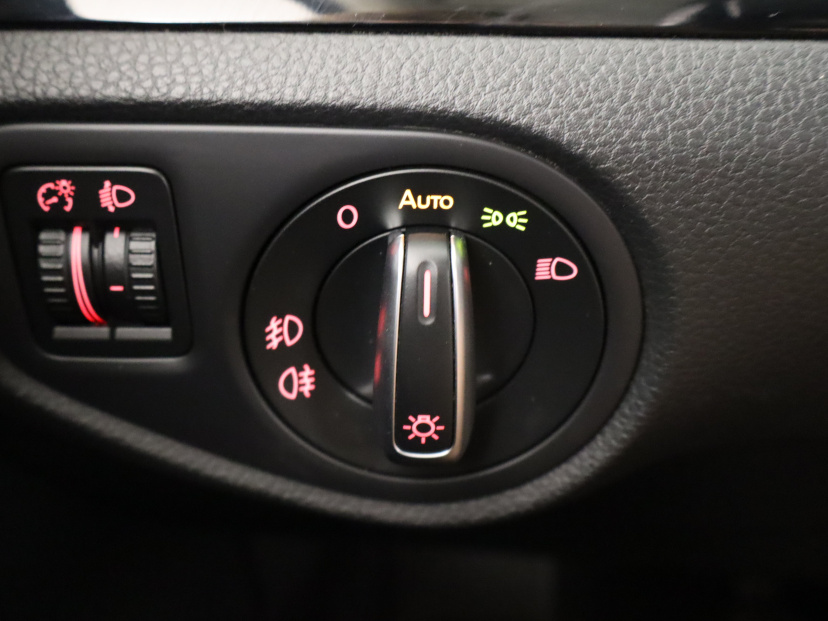 Seat Alhambra, 2017
