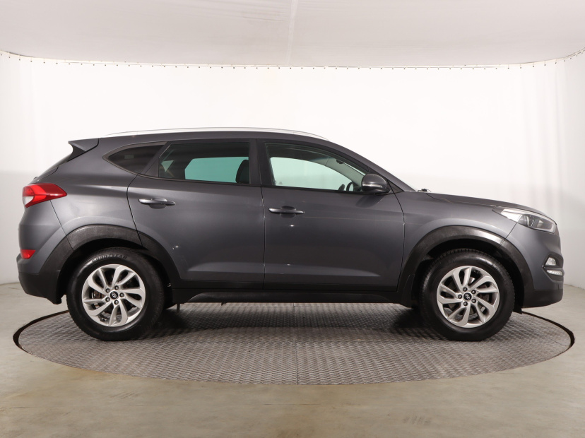 Hyundai Tucson, 2016