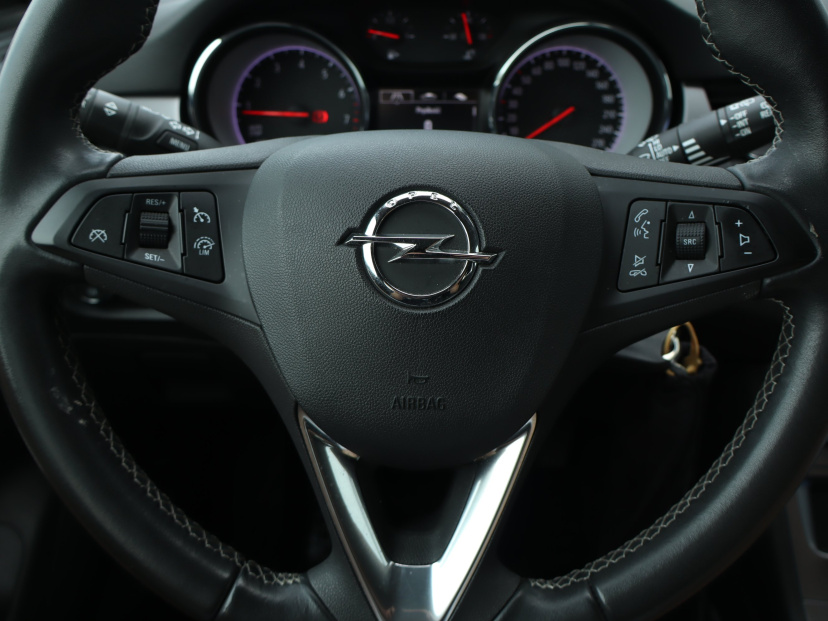 Opel Astra, 2019