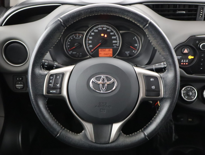 Toyota Yaris, 2014