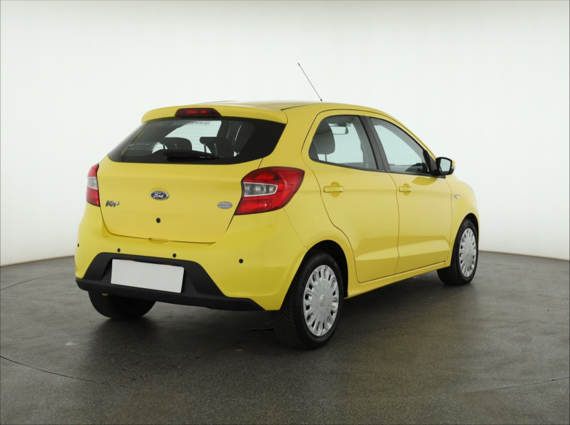 Ford Ka+, 2017