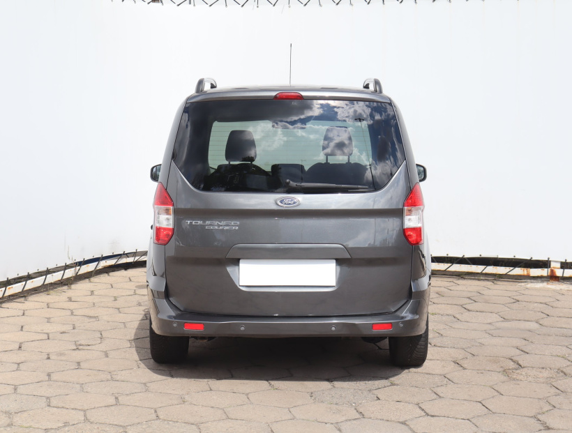Ford Tourneo Courier, 2020
