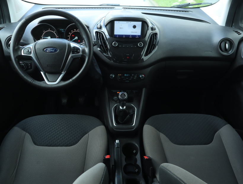 Ford Tourneo Courier, 2020