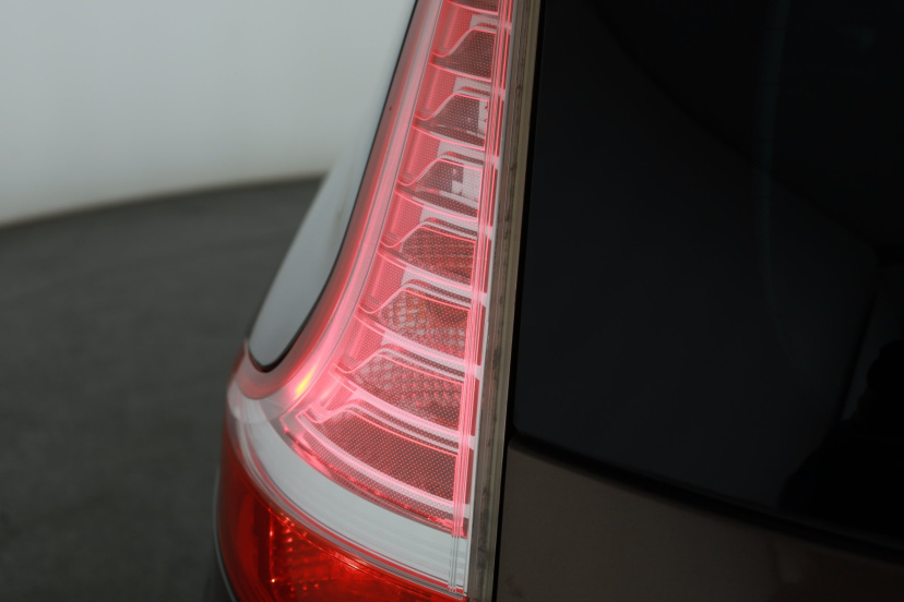 Renault Grand Scenic, 2016