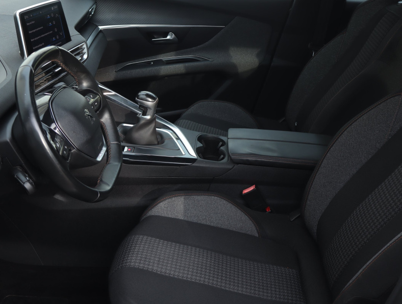 Peugeot 3008, 2017