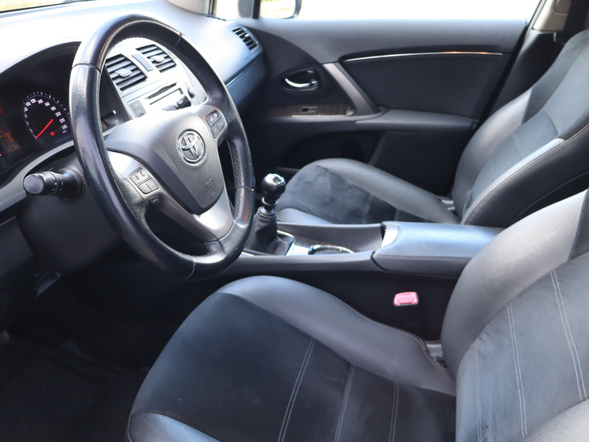 Toyota Avensis, 2014