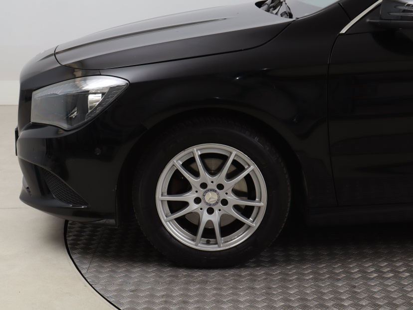 Mercedes-Benz CLA, 2015
