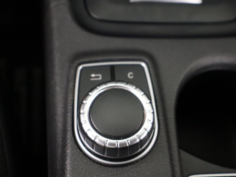 Mercedes-Benz GLA, 2014