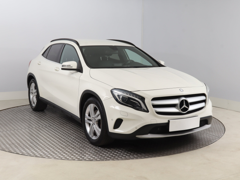 Mercedes-Benz GLA, 2014