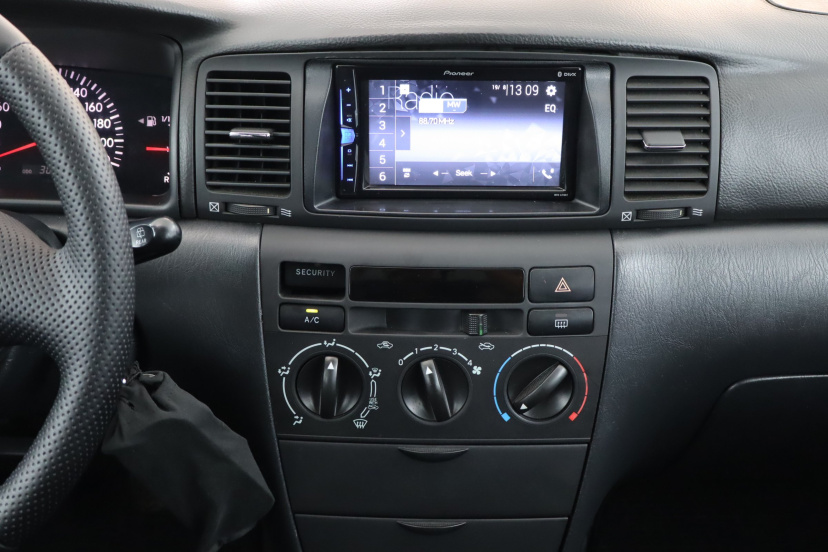 Toyota Corolla, 2003