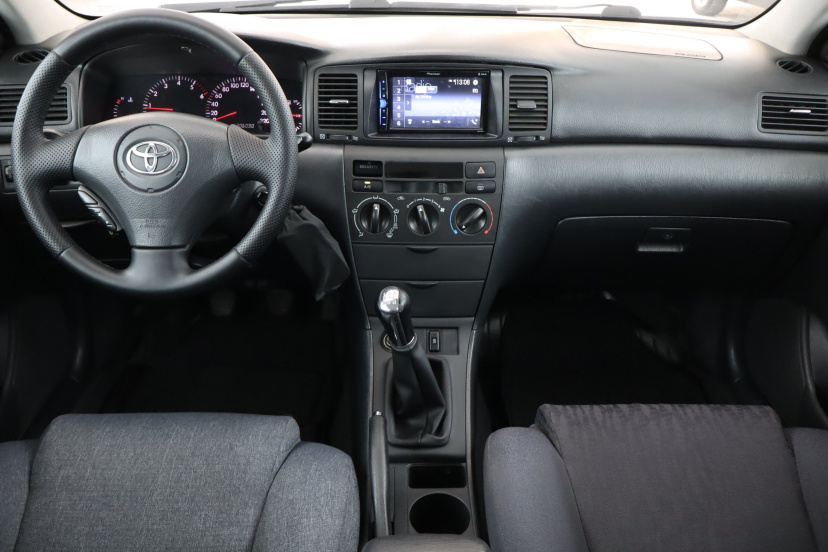 Toyota Corolla, 2003