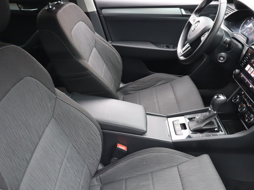Škoda Superb, 2017