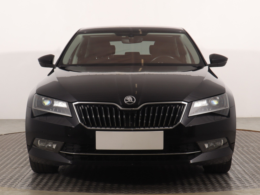 Škoda Superb, 2017