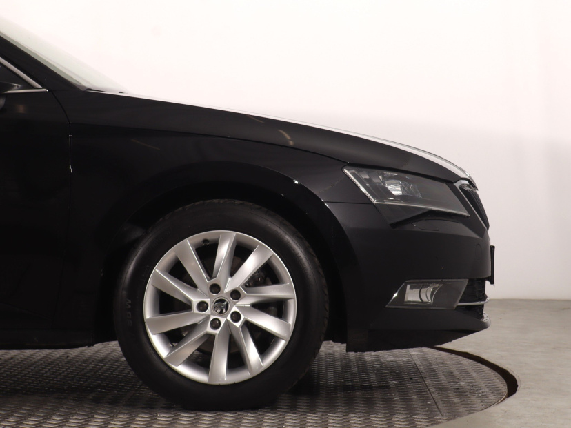 Škoda Superb, 2017