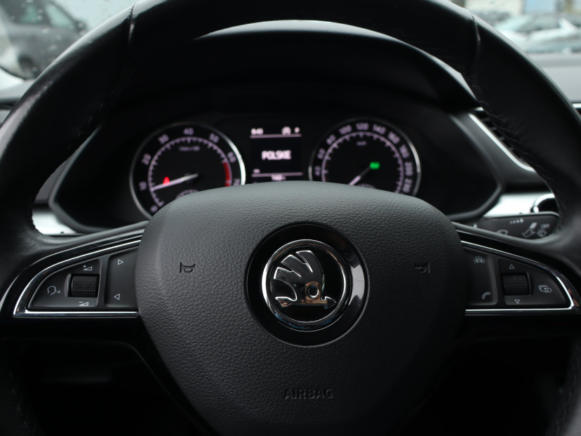 Škoda Superb, 2017