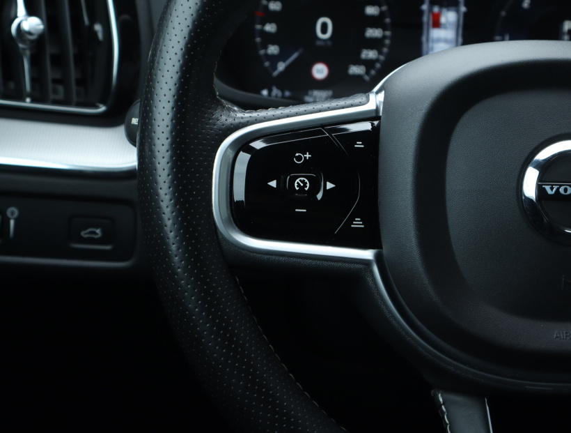Volvo XC60, 2018