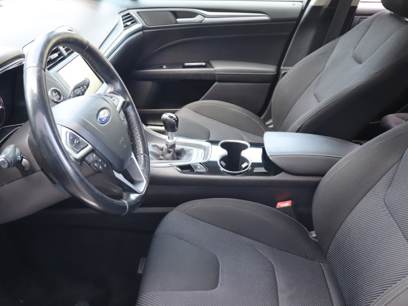 Ford Mondeo, 2015
