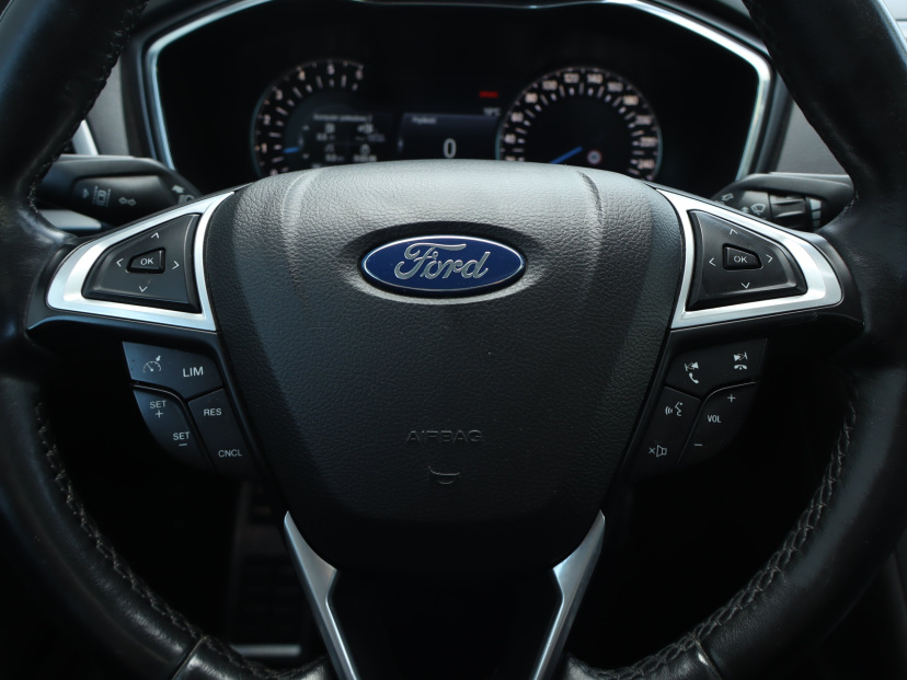 Ford Mondeo, 2015