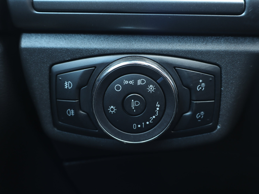 Ford Mondeo, 2015