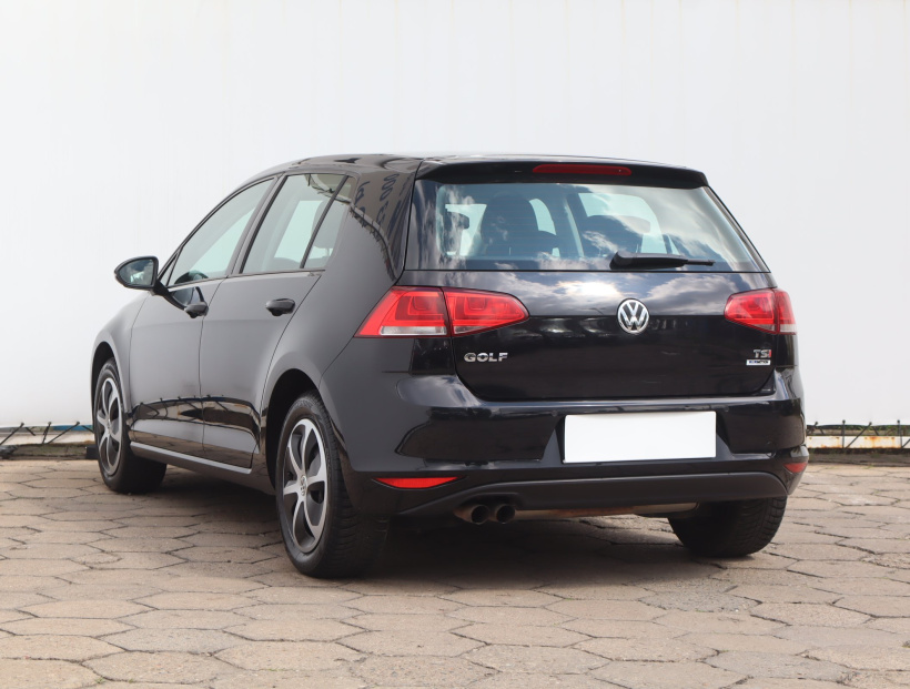 Volkswagen Golf, 2016