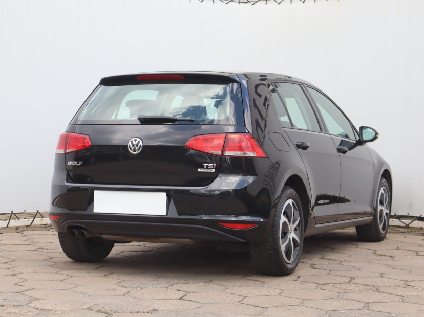 Volkswagen Golf, 2016