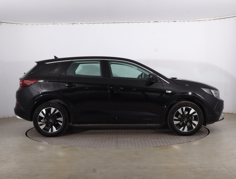 Opel Grandland, 2023