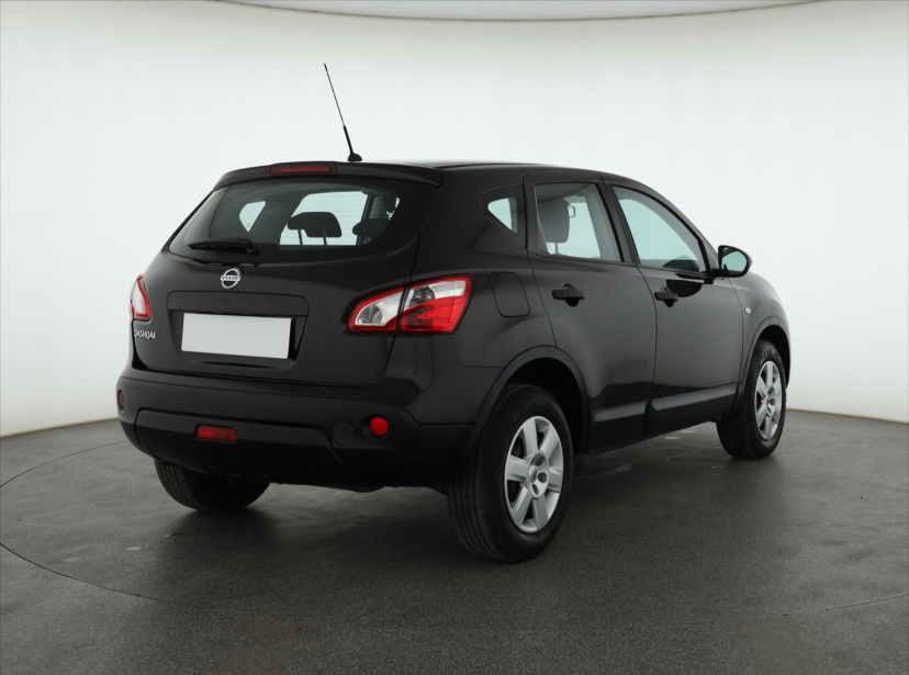 Nissan Qashqai, 2011