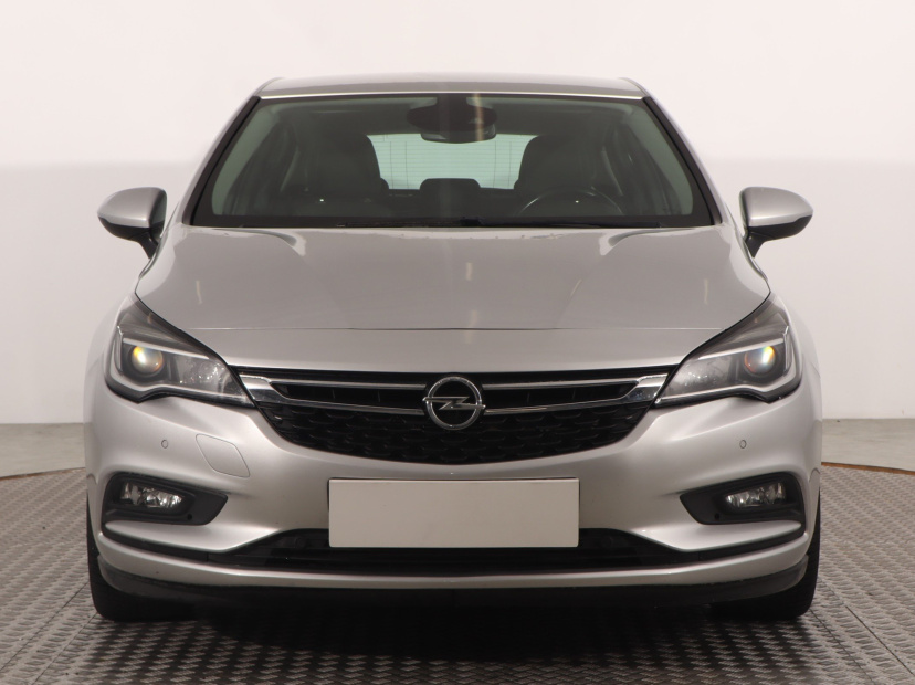 Opel Astra, 2018