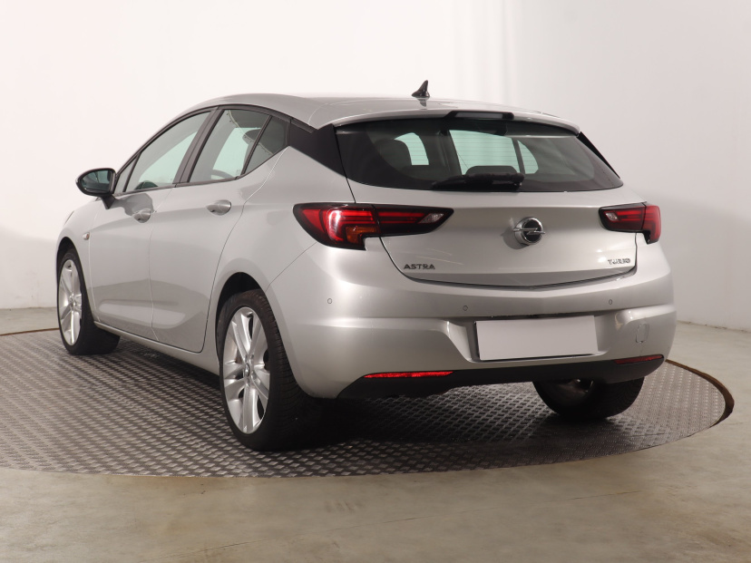 Opel Astra, 2018