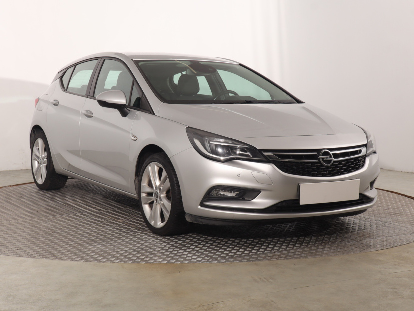 Opel Astra, 2018