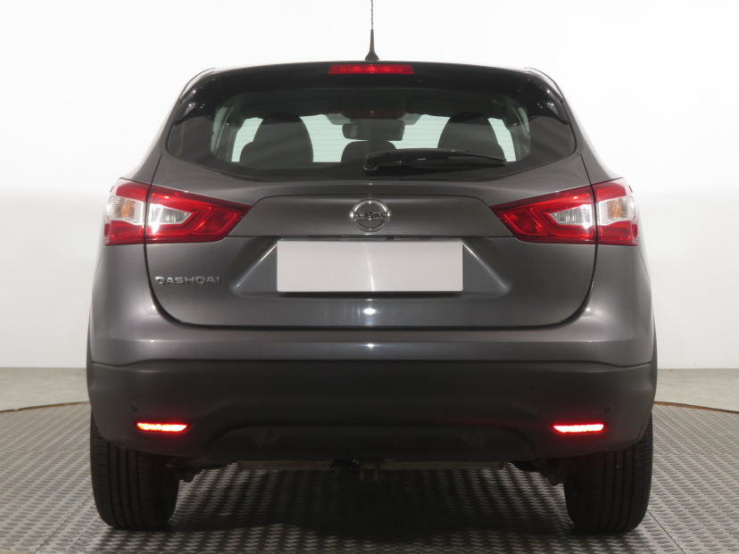 Nissan Qashqai, 2015