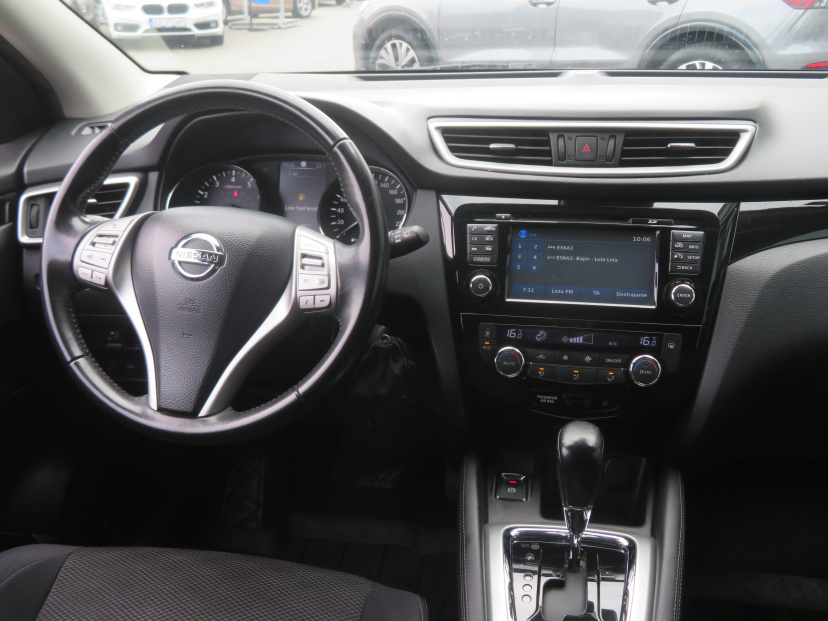 Nissan Qashqai, 2015