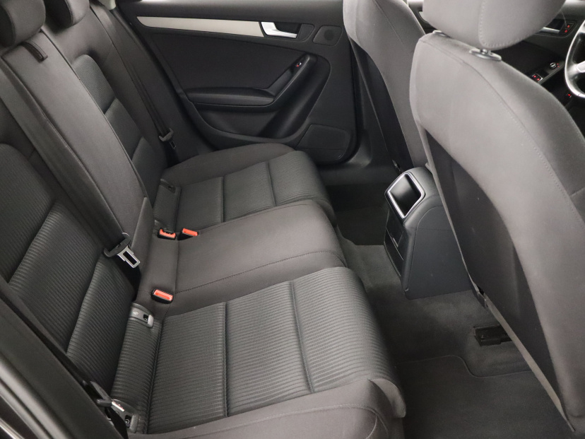 Audi A4, 2014
