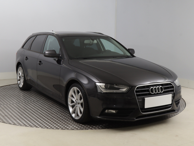 Audi A4, 2014
