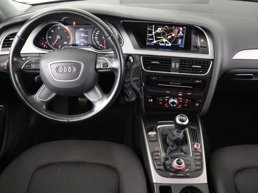 Audi A4, 2014