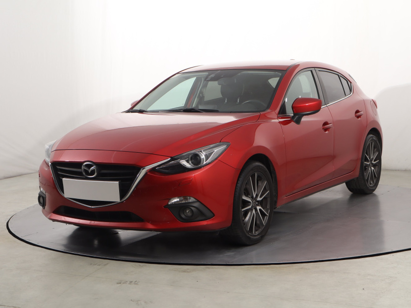 Mazda 3, 2015
