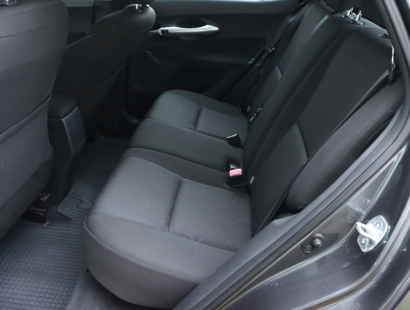 Toyota Auris, 2011