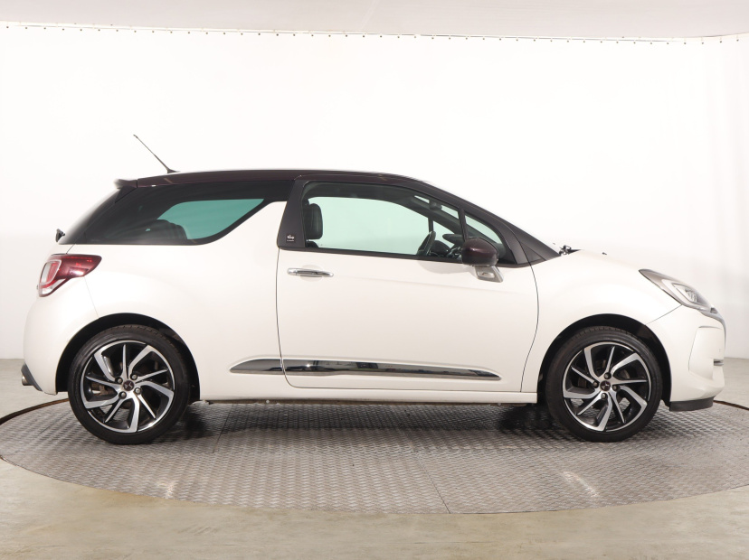 DS 3, 2016