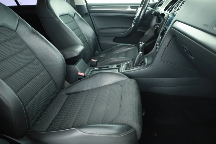 Volkswagen Golf, 2013