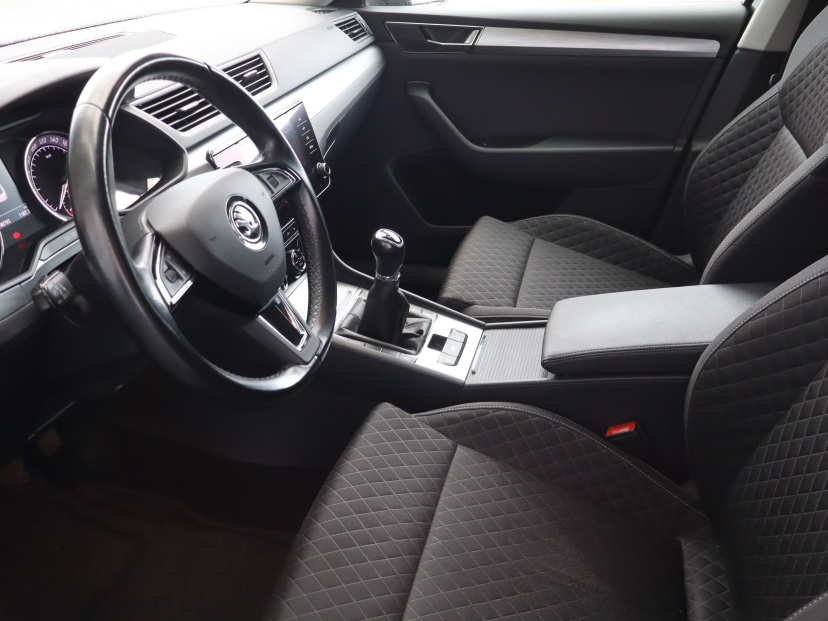Škoda Superb, 2019