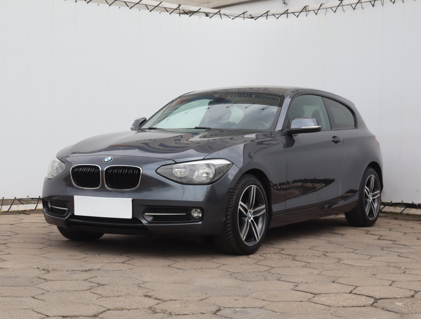 BMW 1, 2013